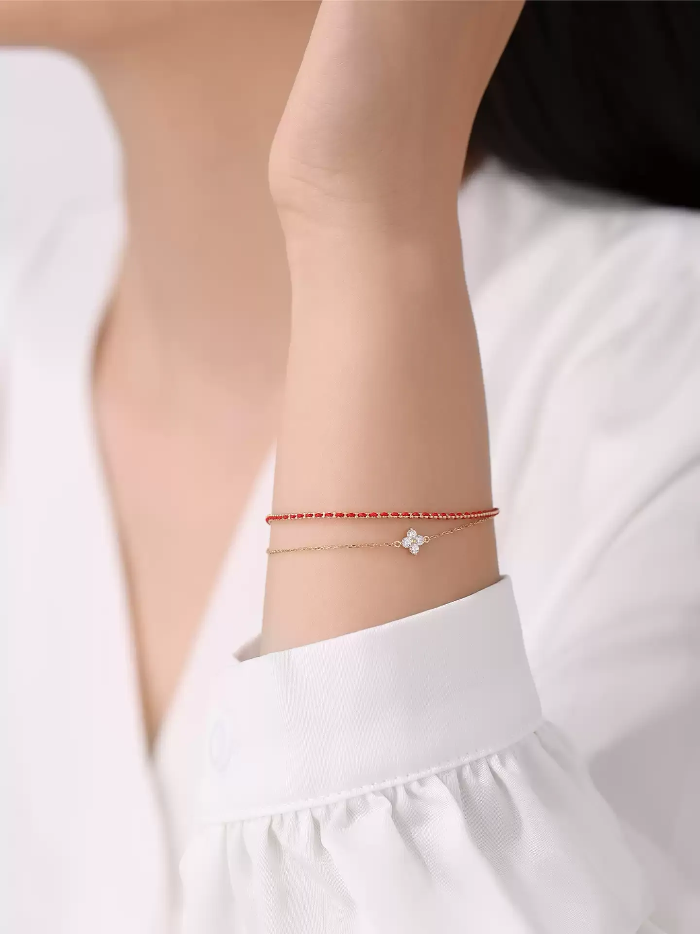 Kingdom Bracelet Clover Red Cord - View 3