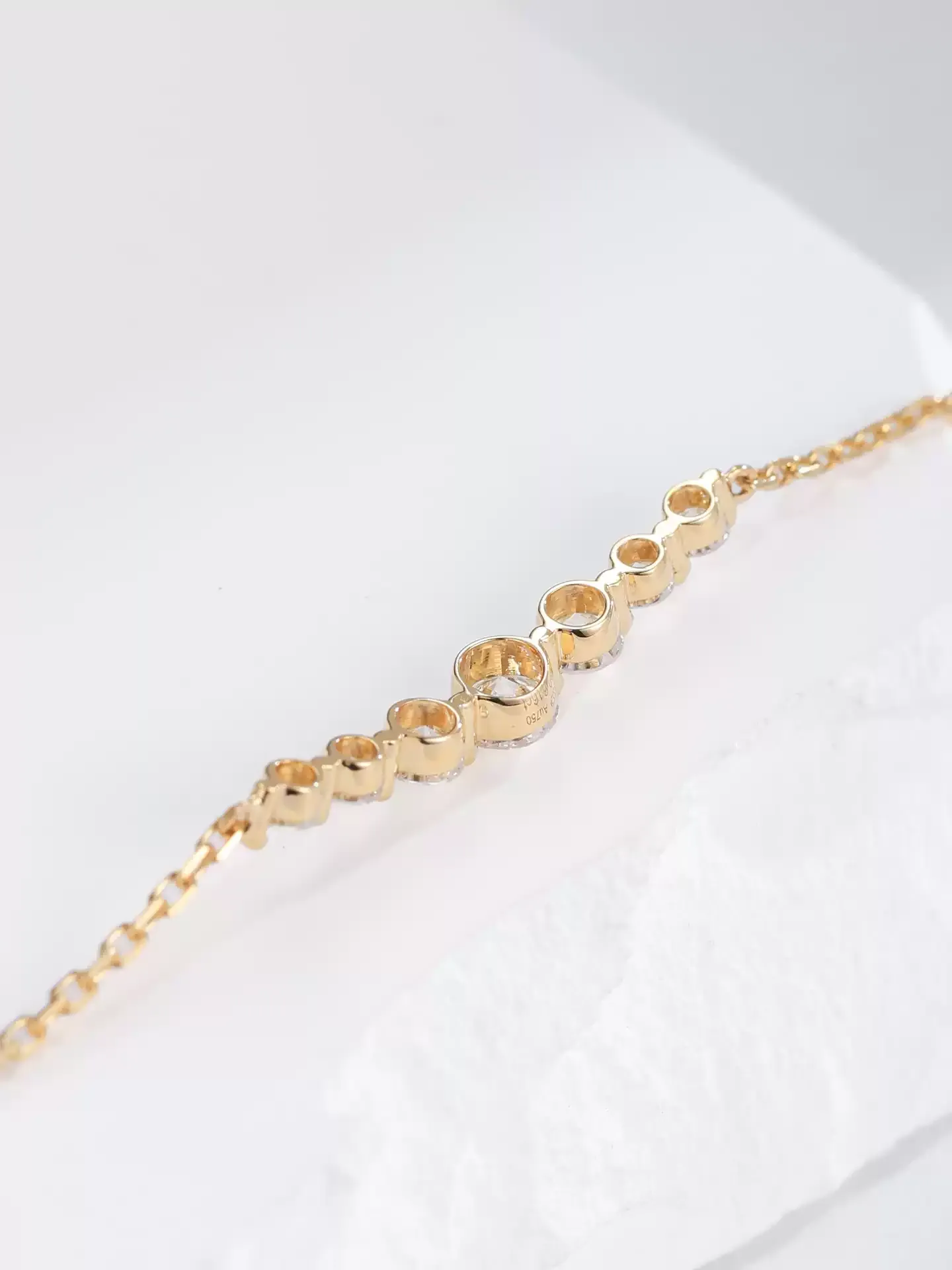 Kingdom Bracelet Smile - View 2