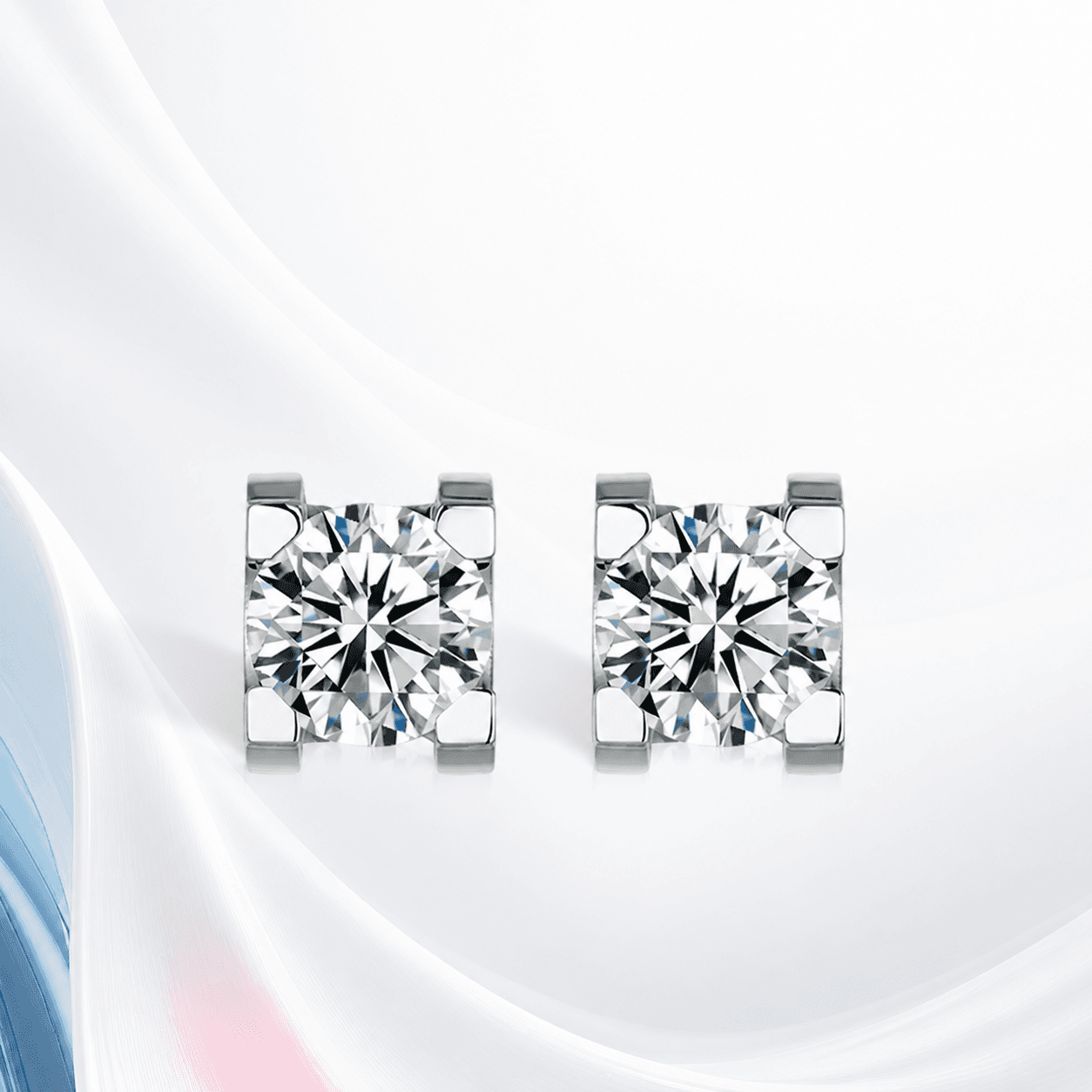 Kingdom Earrings Clover Ox-Head