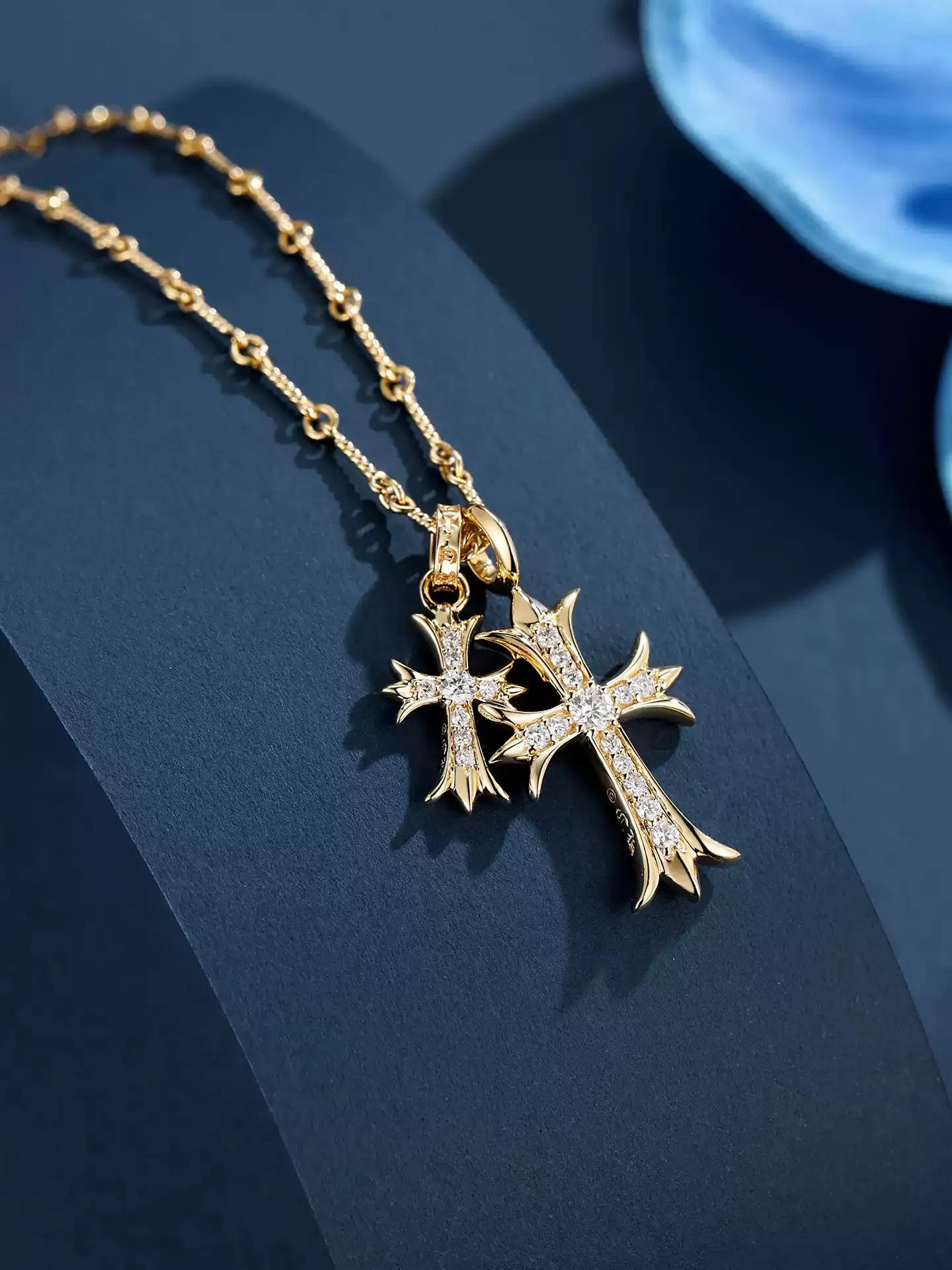 Kingdom Necklace Double Cross - View 4