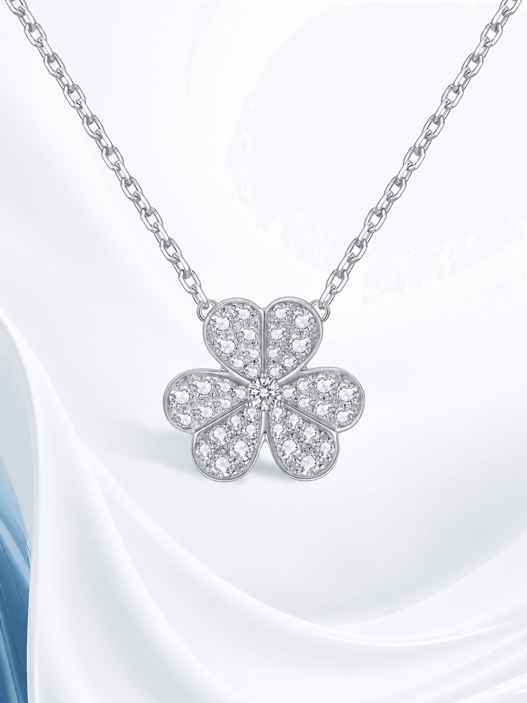 Kingdom Necklace Three-Leaf Clover