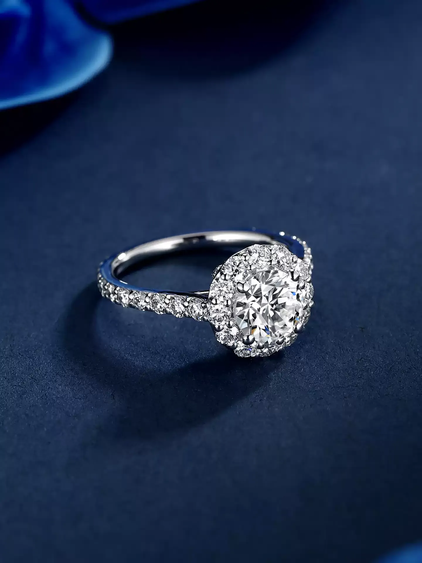 Kingdom Ring Icon Halo - View 4