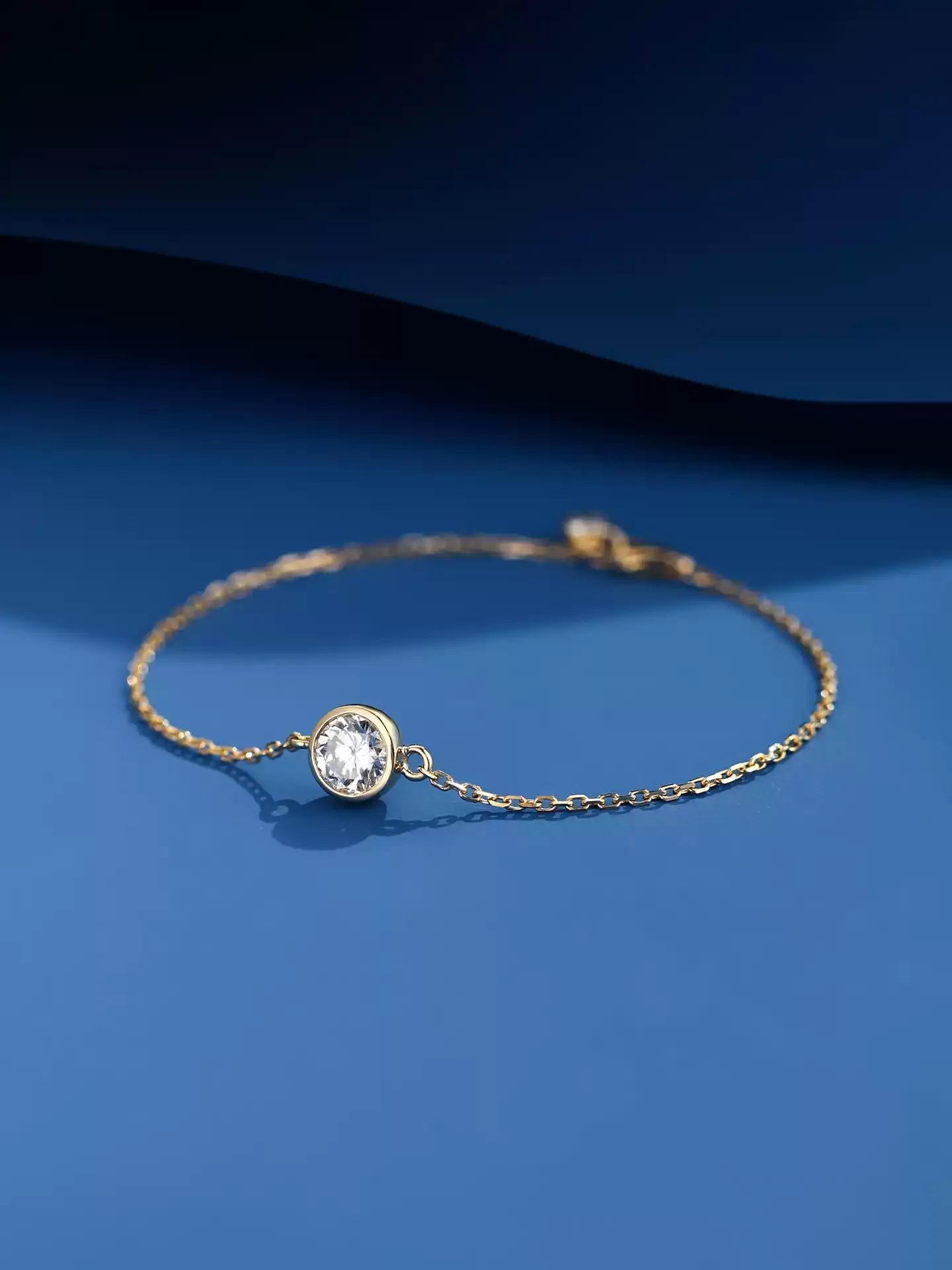 Kingdom Bracelet Bubble - View 3