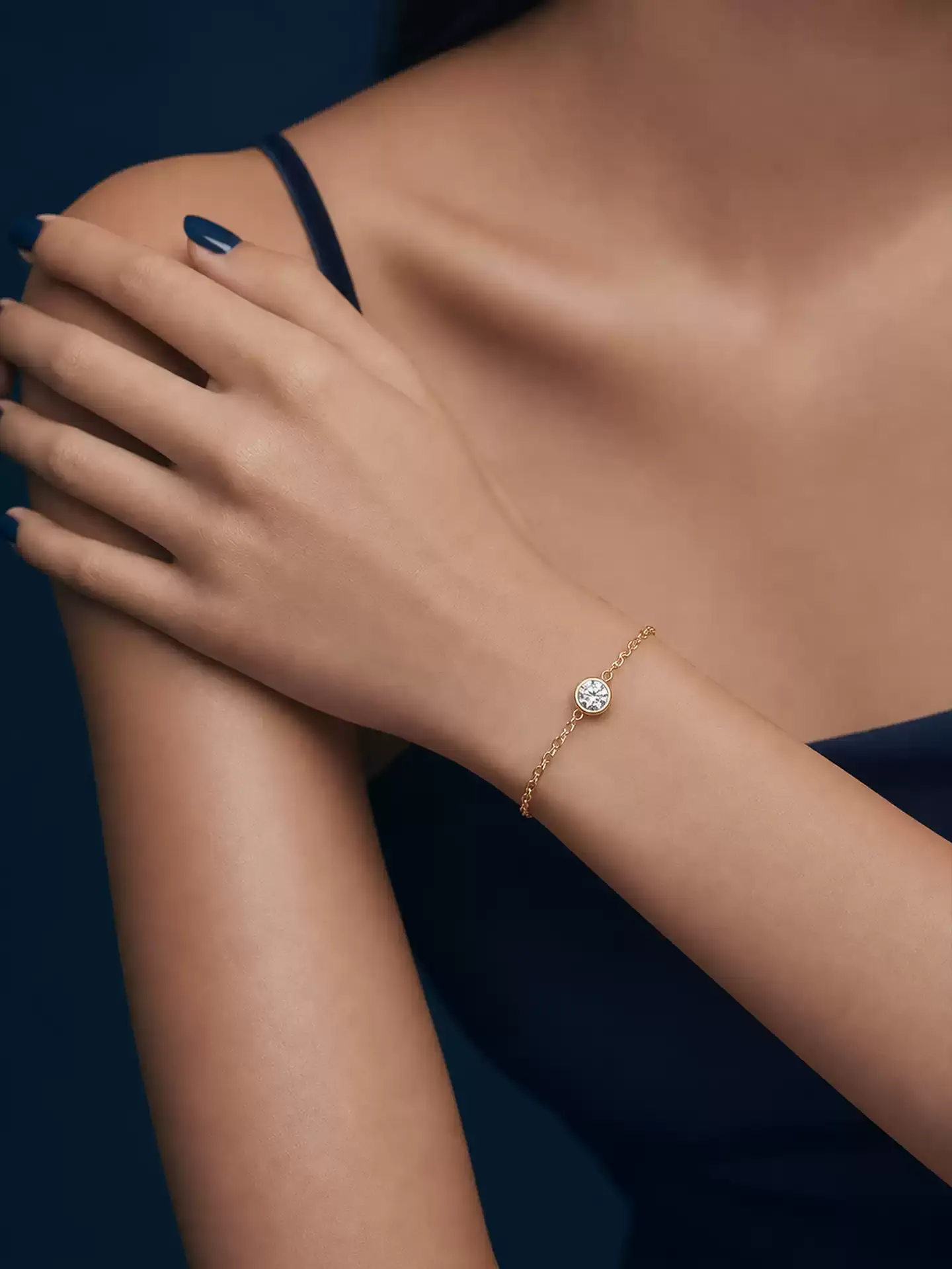 Kingdom Bracelet Bubble Solitaire - View 4