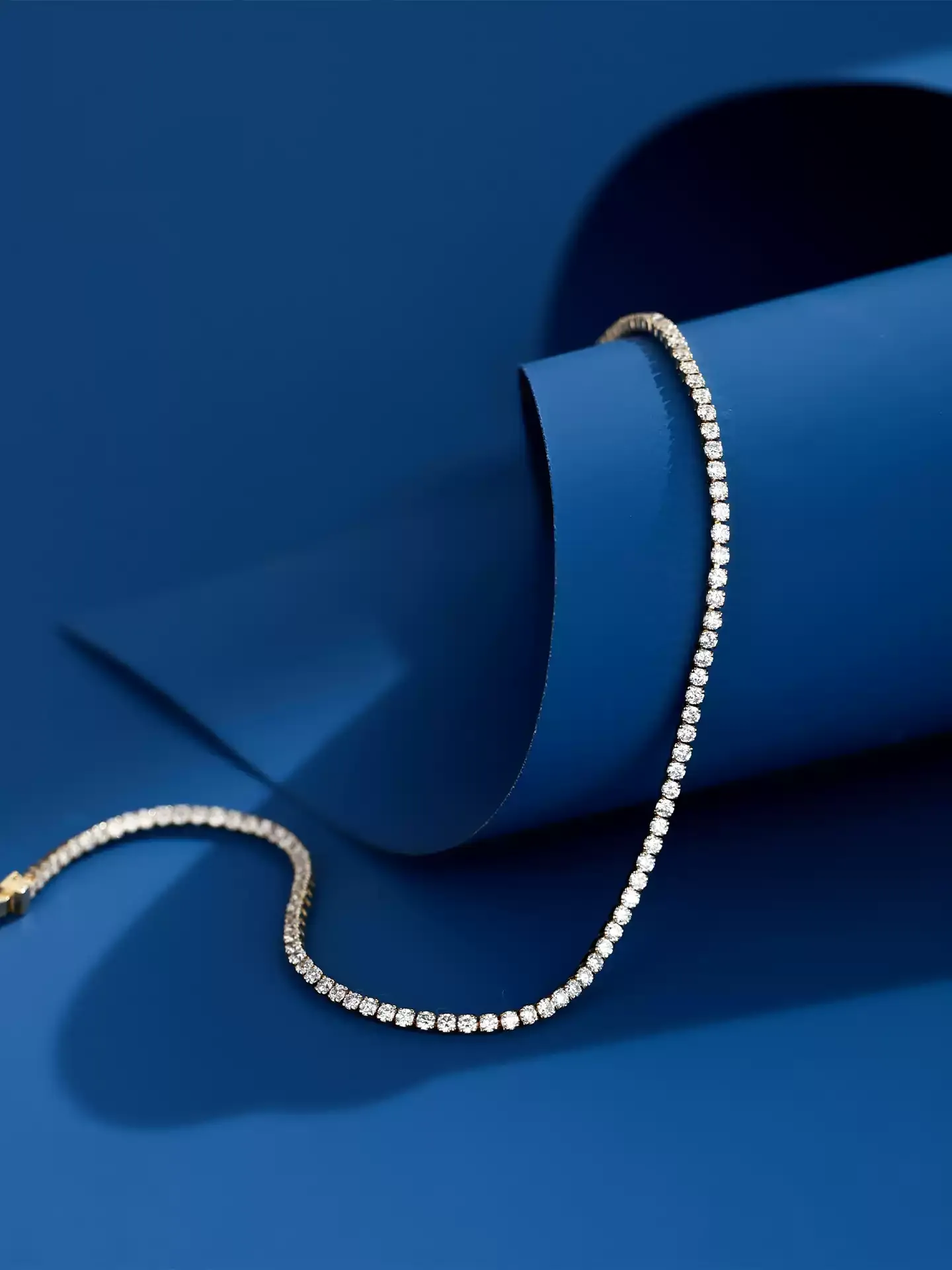 Kingdom Bracelet Four-Prong Tennis - View 4