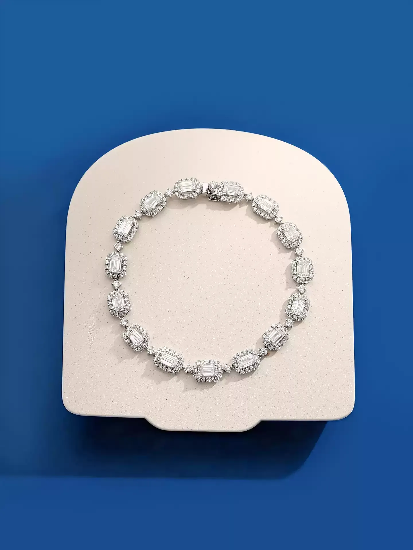 Kingdom Bracelet Teardrop - View 2