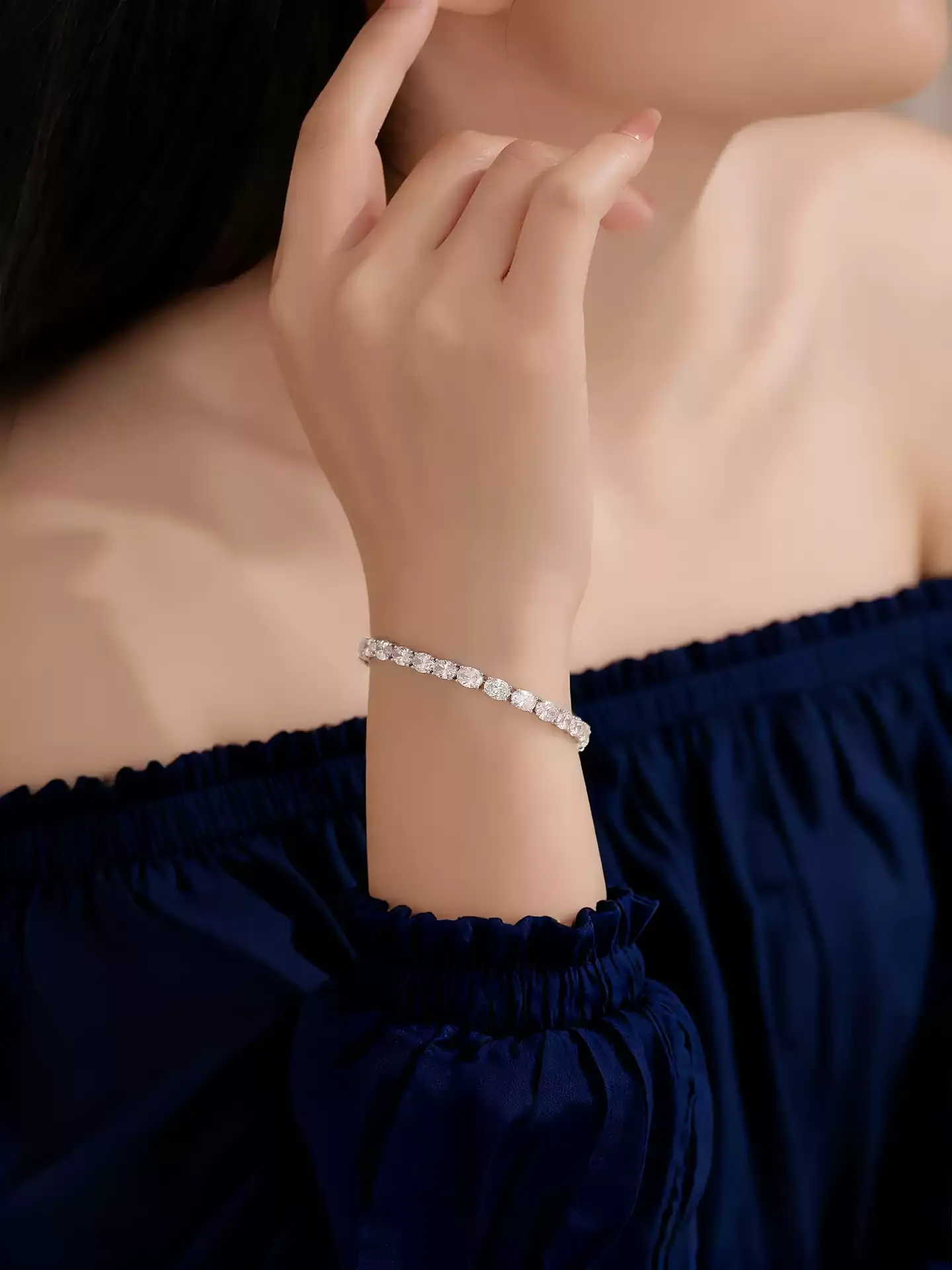 Kingdom Bracelet Teardrop - View 4