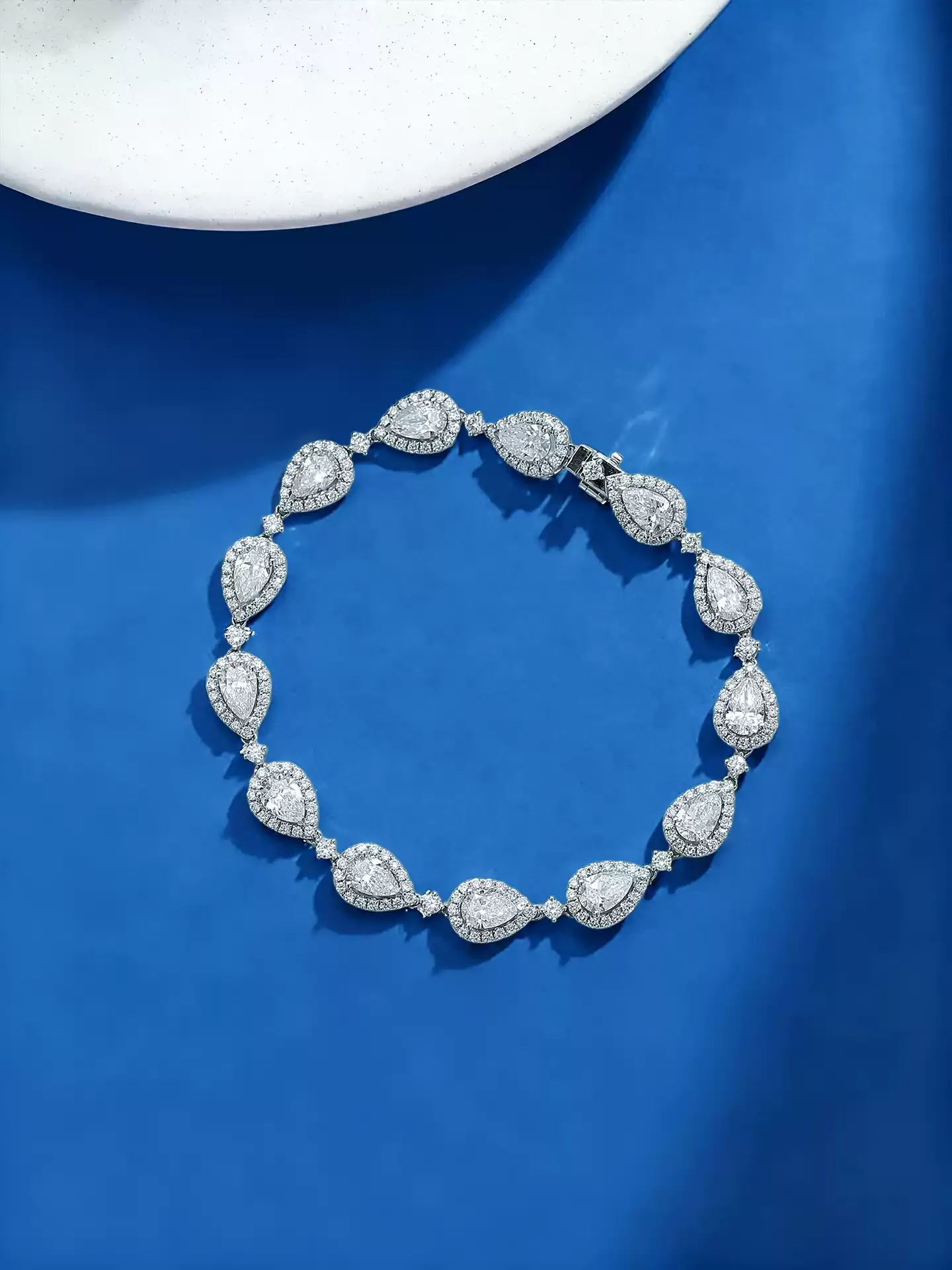 Kingdom Bracelet Teardrop - View 5