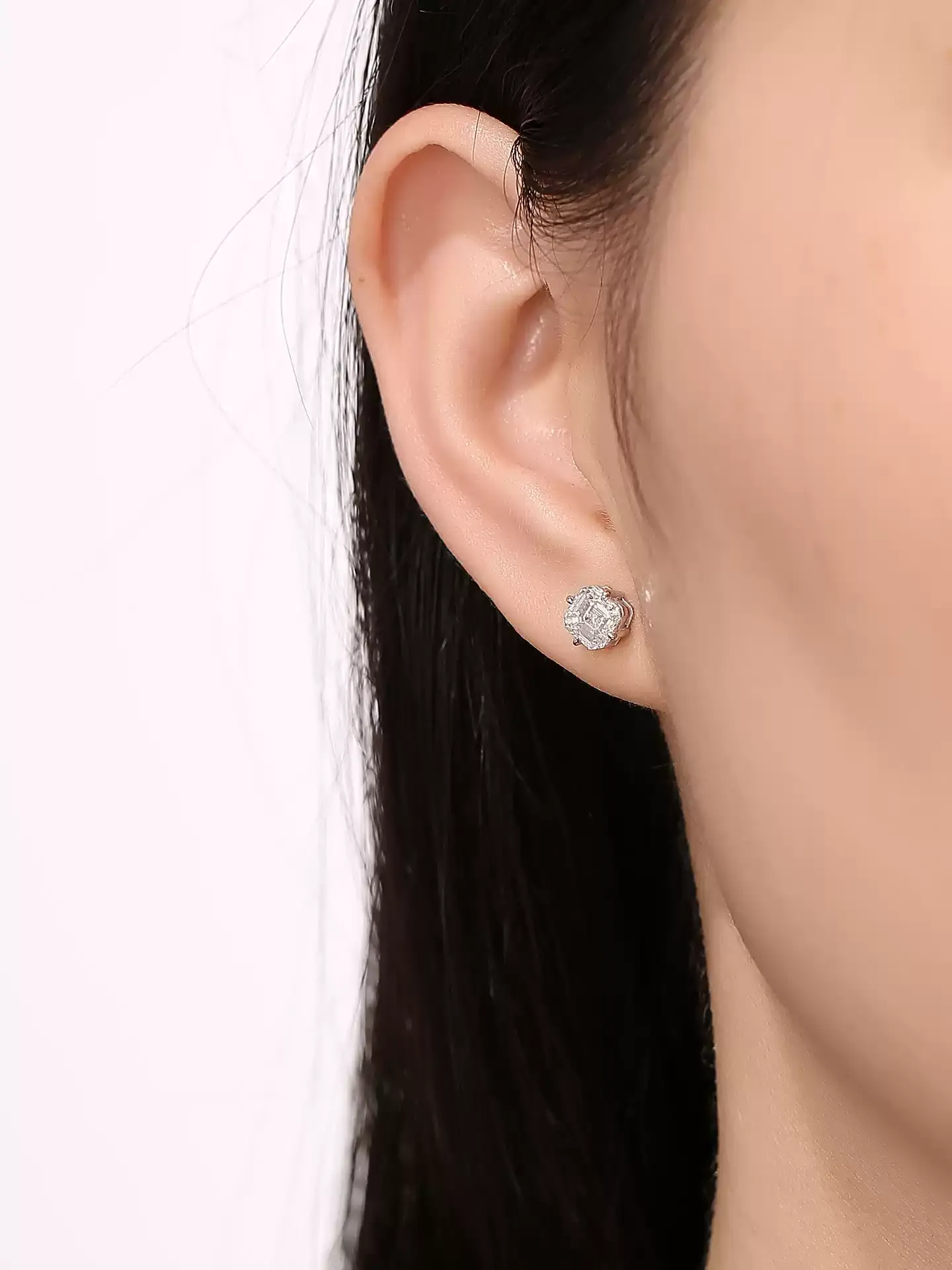 Kingdom Earrings Asscher Cut - View 2