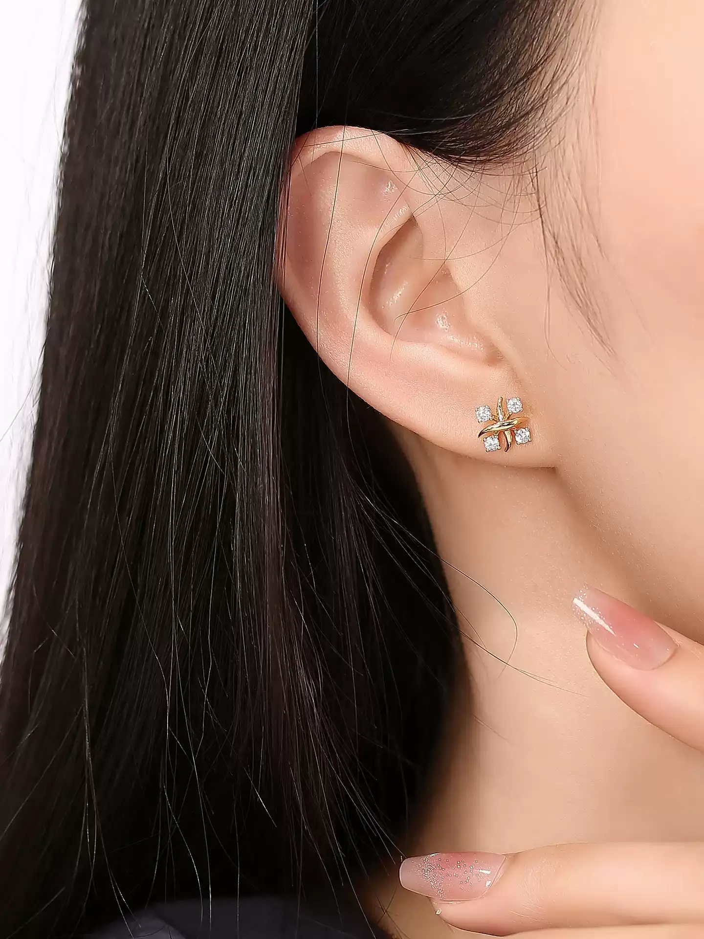 Kingdom Earrings Clover Four-Prong - View 2