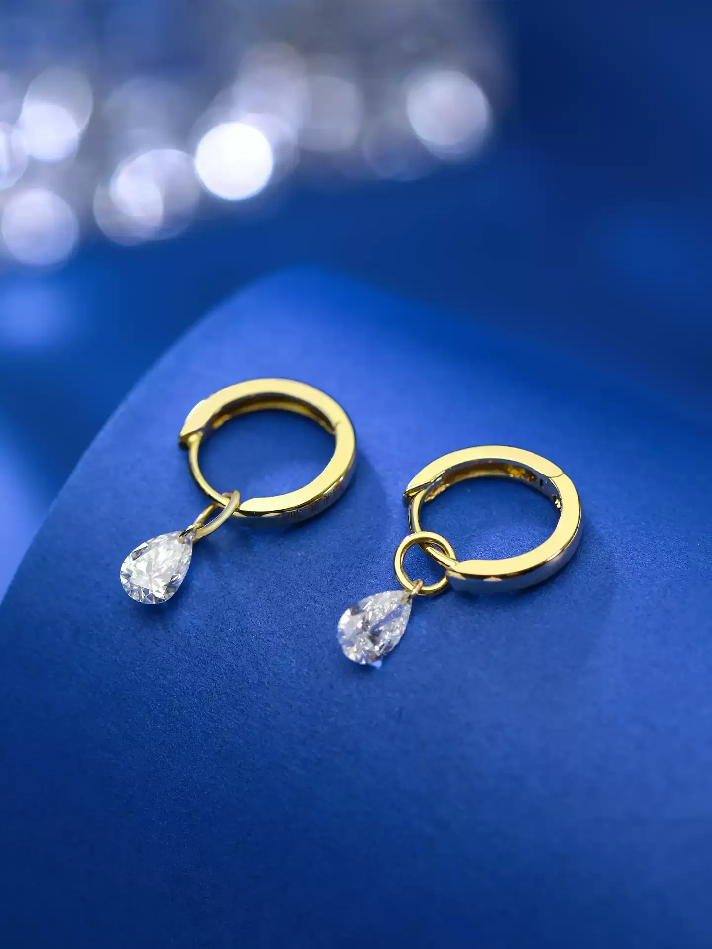 Kingdom Earrings Teardrop - View 4