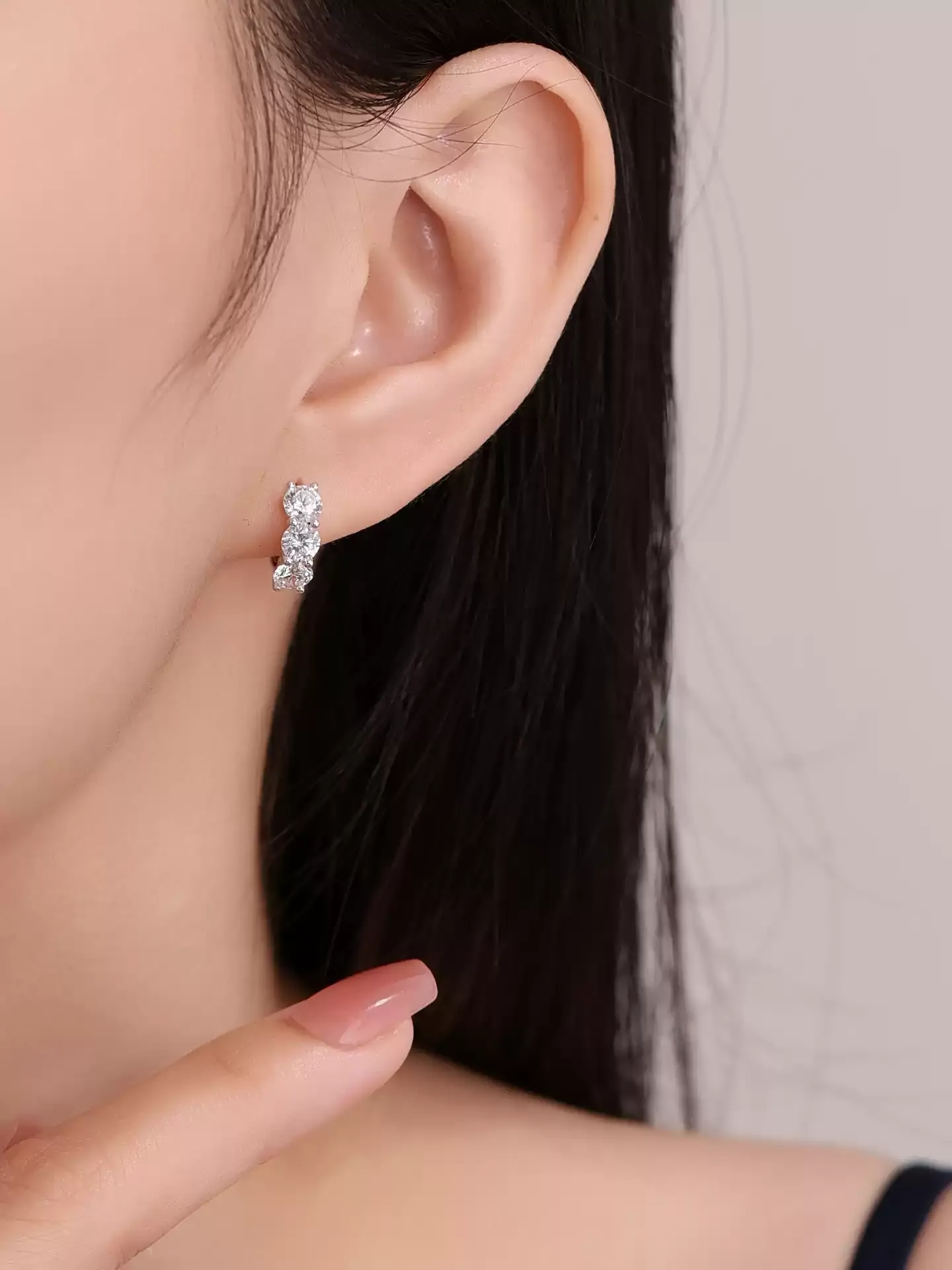 Kingdom Earrings Three-Stone Hoop - View 5