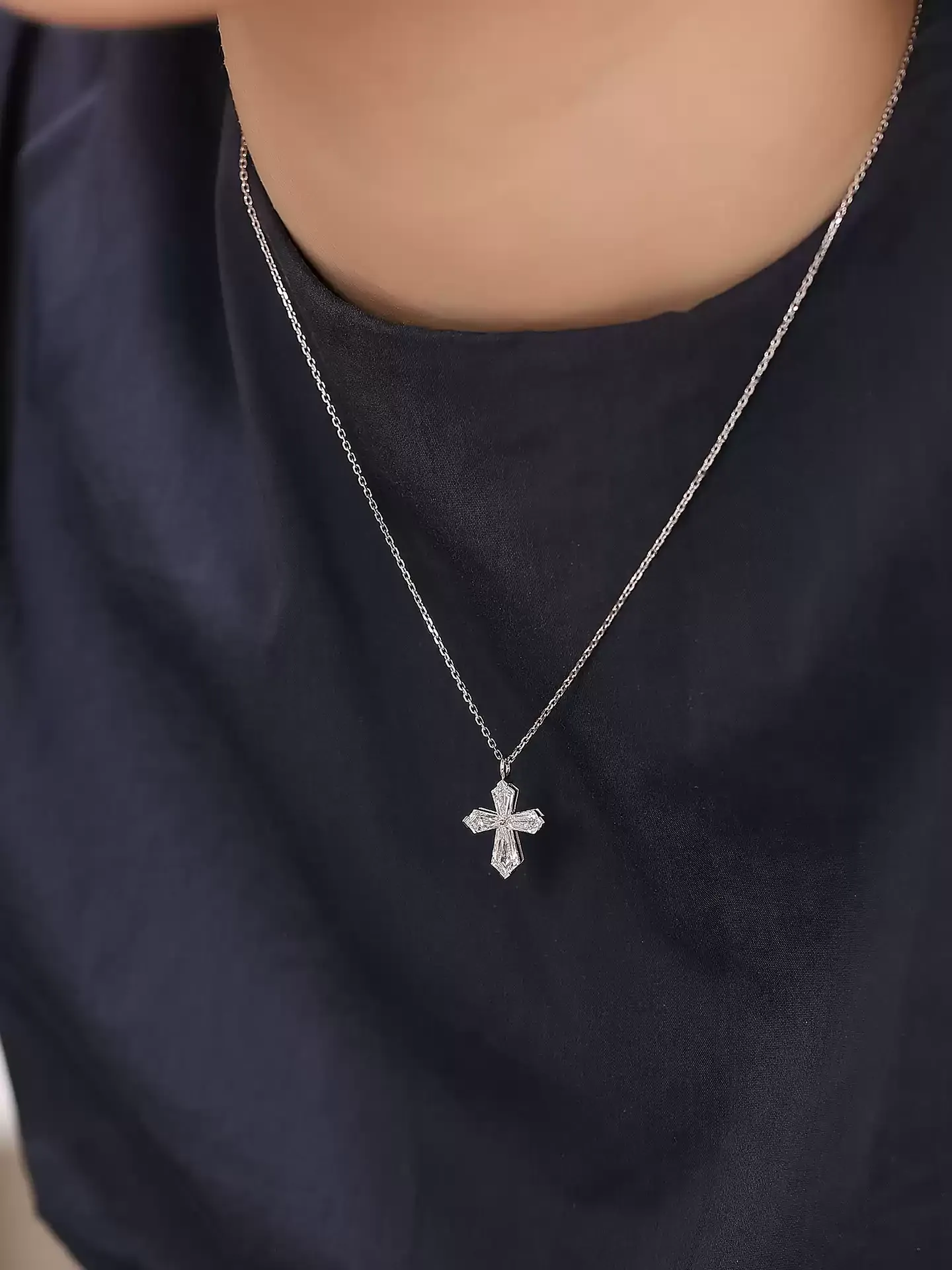 Kingdom Necklace Cross Petite - View 2