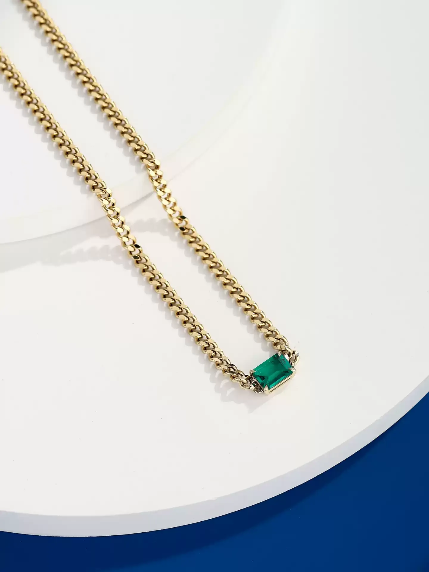 Kingdom Necklace Emerald Cuban - View 2
