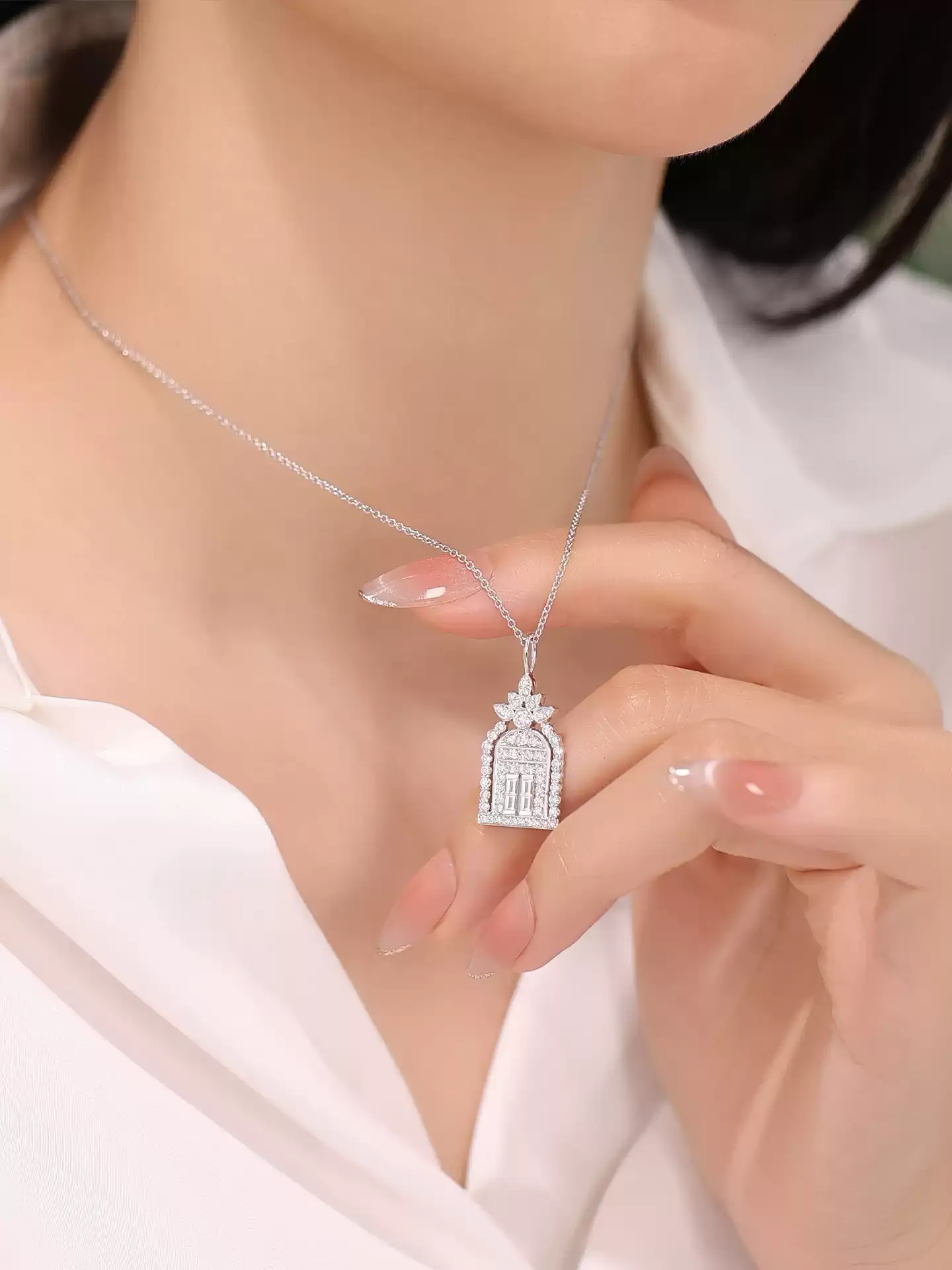 Kingdom Necklace Gate of Happiness - View 4