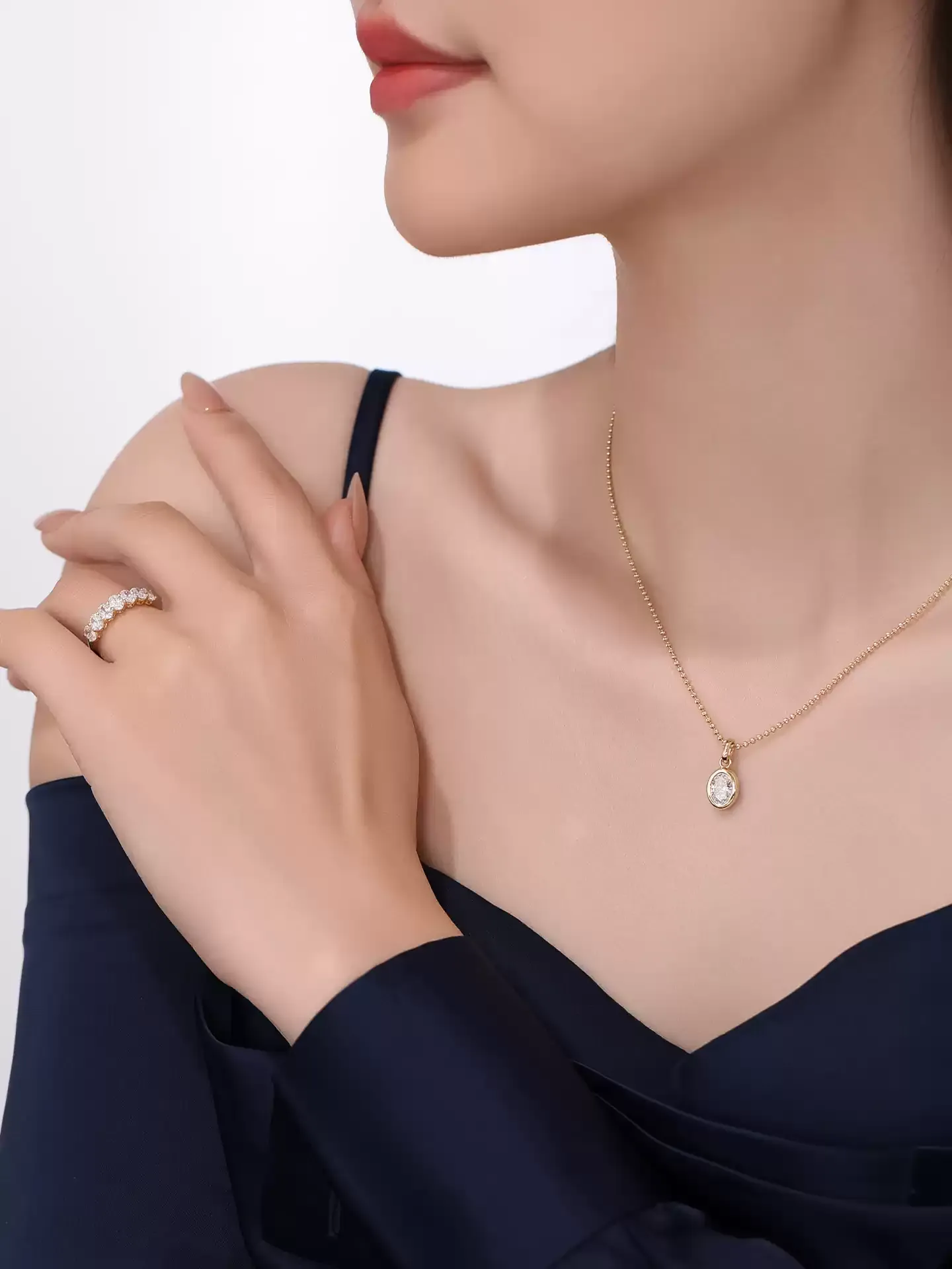 Kingdom Necklace Oval - View 5