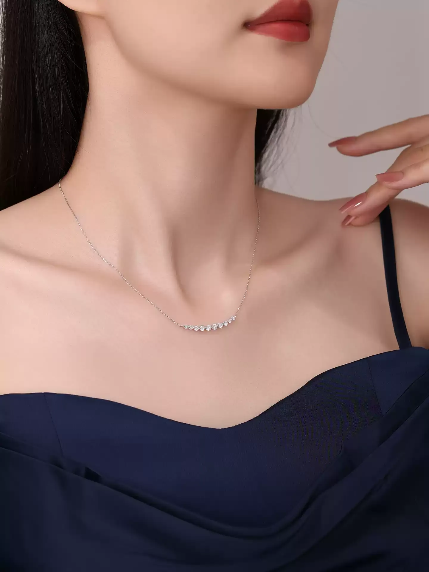 Kingdom Necklace Smile - View 3