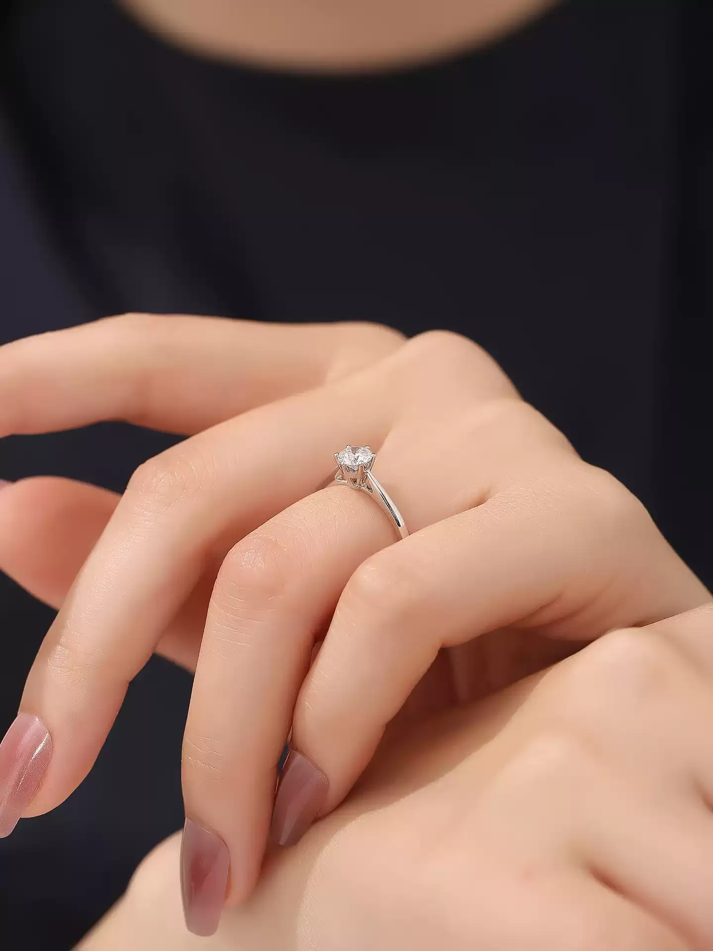 Graduated Six-Prong Ring - View 3