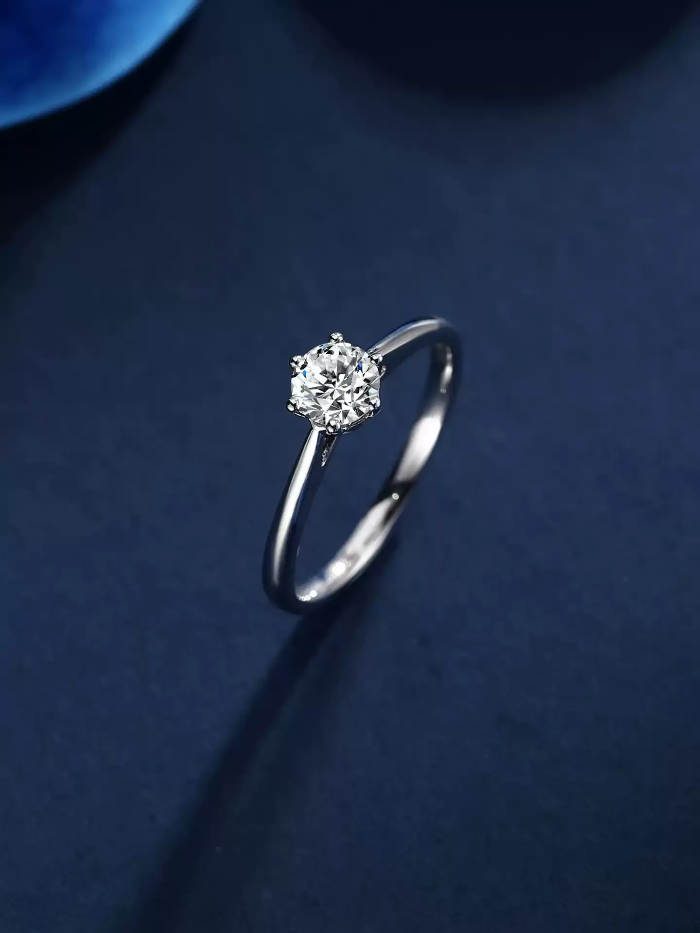 Graduated Six-Prong Ring - View 5